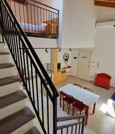 La2mille Home- Center *